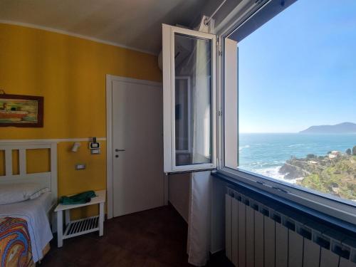 ARIA DI MARE, Manarola - Camere con vista mare! 3