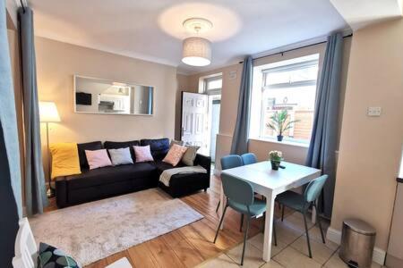 Central Apartment Private patio reliable fast WIFI, Dublin (fotografie 3)