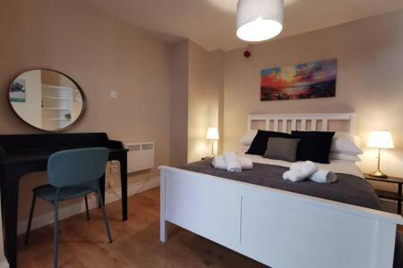 Central Apartment Private patio reliable fast WIFI, Dublin (fotografie 9)