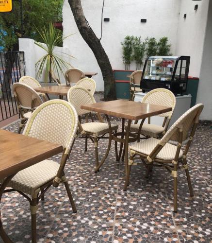 Oriente Hostal in ทอลค่า