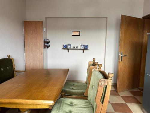 köök, Hessestub mit Sauna in Wachtersbach