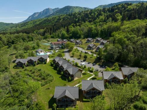 Appartement-Chalet avec Terrasse - Vue Lac