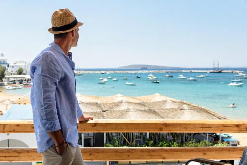 KIANO SUITES near Paros National Airport