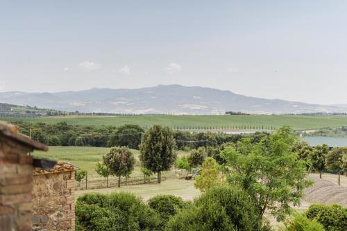  Antica Grancia Di Quercecchio in Montalcino