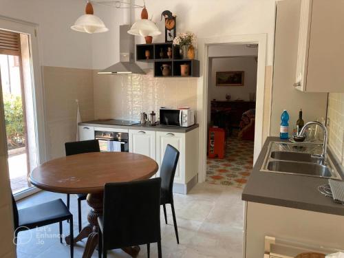 Konyha, Civita's in Lubriano