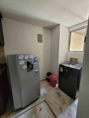 Apartamento acogedor barrio la Floresta Medellín - image 5