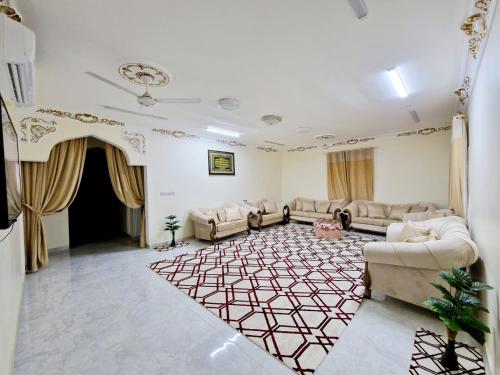 Shakir house — other in Ibri - Dariz Road, ‘Ibrī Oman, 515