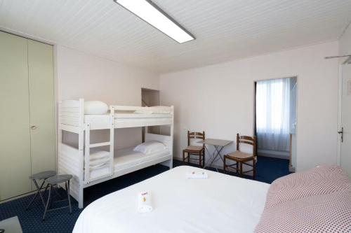 Escal Hôtel - image 10