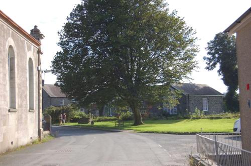 Bronhaul Cottage in Pennal