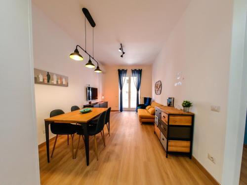 Chic Modern 2-Bedroom near Metro, Rom (Foto 6)