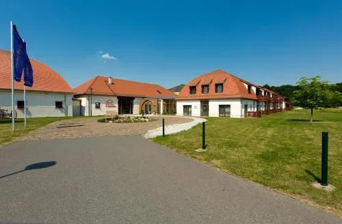 Hotel Kloster Nimbschen 4 Sterne in Grimma, Deutschland