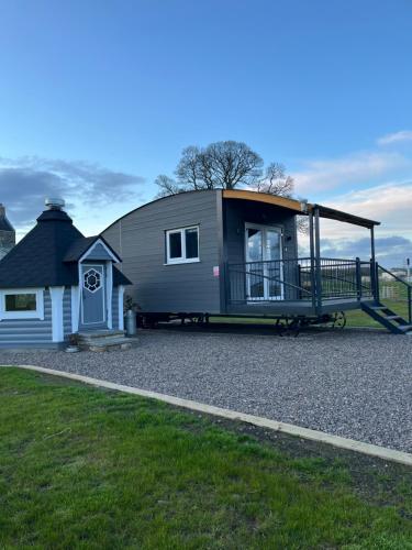 Capledrae Farmstay Shepherds Huts