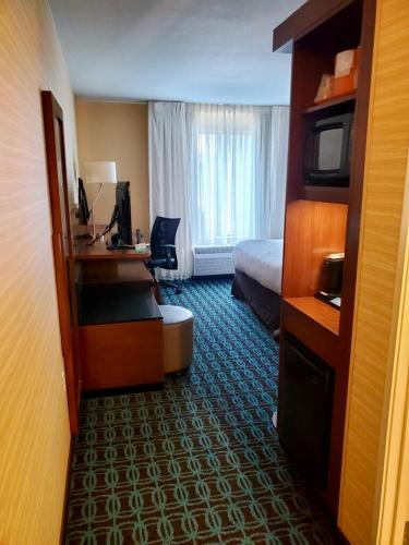 Fairfield by Marriott Inn & Suites Belle Vernon - 편의 시설/서비스