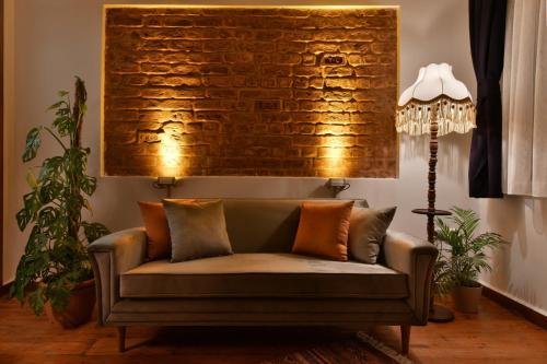 Historical Levantine Flat @Heart of Taksim, Istanbul (foto 8)