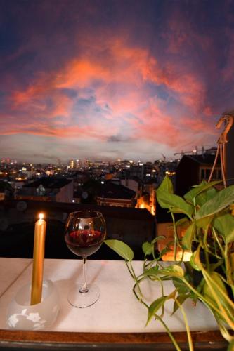 Historical Levantine Flat @Heart of Taksim, Istanbul (foto 10)