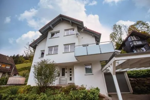 Ferienhaus Kleine Kinzig: Idyllisch | Sauna | Hot Tub | Kamin in Oberes Dörfle, Deutschland