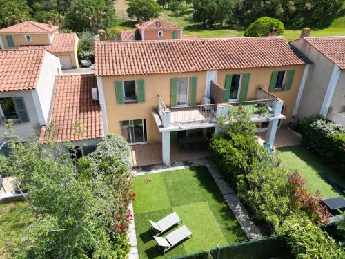 Côte d’Azur, South of France, 6 persons, full airco, pool, close to beach