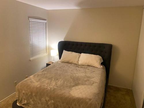 Guest Bedroom in Peaceful Pleasant Hill Townhome!