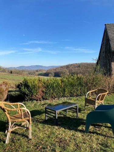 Maison de campagne, Au 40, Morvan, Bourgogne in La Comelle