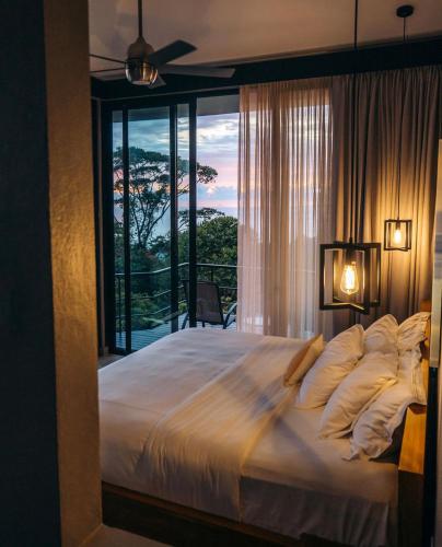 527580432 Rancho Pacifico - Boutique Hotel for Adults