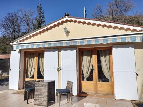 Iekārtas, studio haut-pays-grasse in Saint-Auban