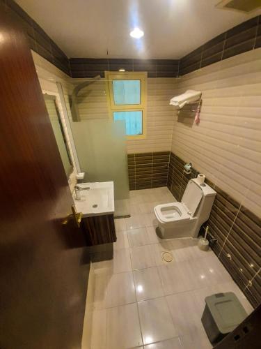 ARJAN QURTUBA SERVICED APARTMENTS - Tap to explore photos