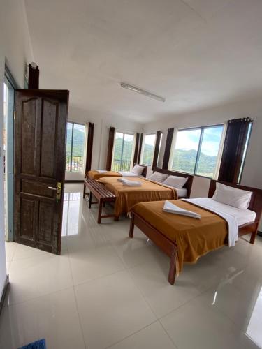 Bintang by Tobias Lodge Cafe & Restaurant in Ende