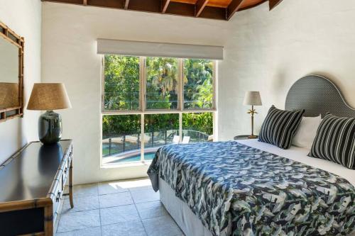 La Casa Mirasol - A Private Castle on the Beach - image 4