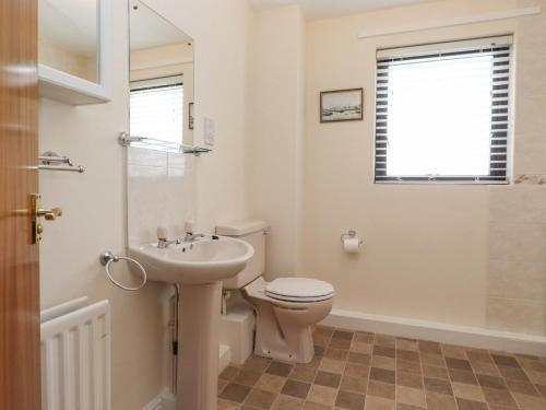 Harbour Side Maryport - image 6