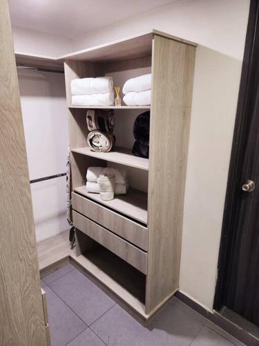 hermoso y nuevo apartamento en laureles, Medellín (fotografie 6)