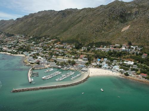'Ocean Views', Modern, Spacious Home, 3 En-suite Bedrooms, Città del Capo (foto 3)
