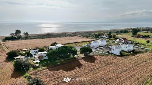Boho Natural Beachfront Detached House in Ag. Konstantinos (Messini)