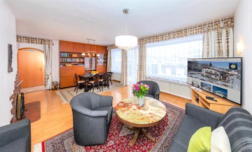 Large Two-Bedroom Apartment with Terrace
