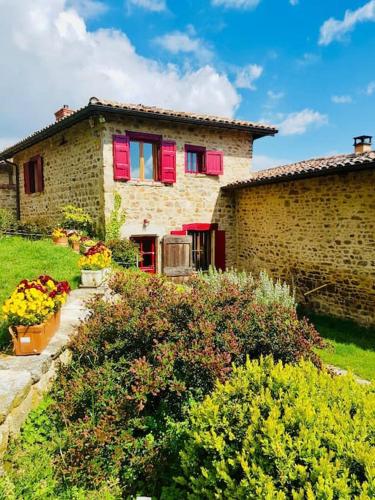 Maison paysanne de caractère au cœur des Monts du Lyonnais - Location saisonnière - Yzeron