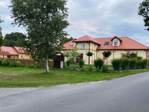 B&B Grabczyny - Agroturystyka E.KO - Bed and Breakfast Grabczyny