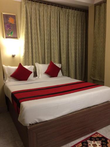 HOTEL BREEZE NEW JALPAIGURI in Bharat Nagar