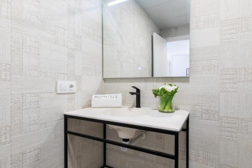 Moontels Plaza de Vannes Room Type - Studio