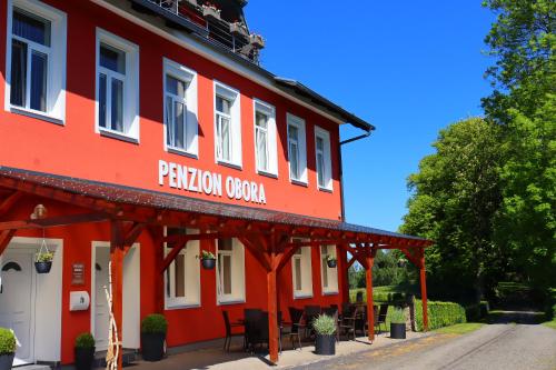 B&B Tachov - Penzion Obora - Bed and Breakfast Tachov