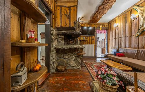 Lovely Home In Begovo Razdolje With Wifi in Begovo Razdolje