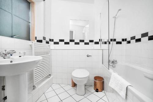 City Centre - Two Bedroom Apartment - Juliet Balcony - Secure Parking - WIFI - Smart TV - Top Rated -33S, Birmingham (fotografie 7)