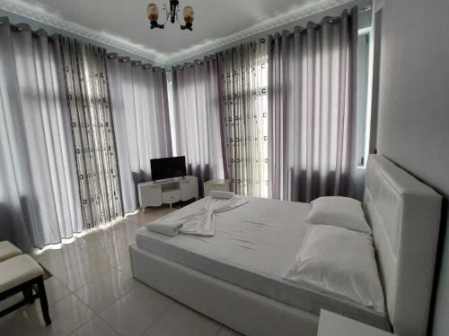 Hotel Fari - image 9