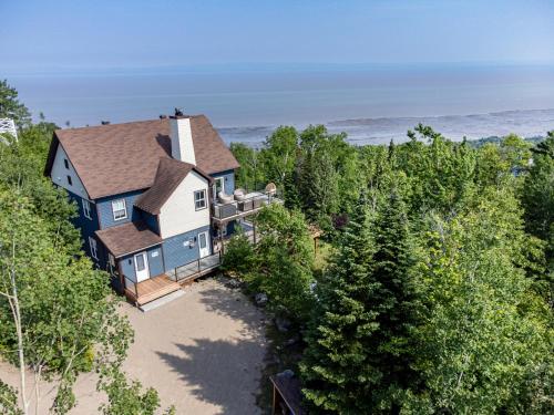 L'audacieux - Havre de paix avec vue sur le fleuve - Chalet - Petite-Rivière-Saint-François