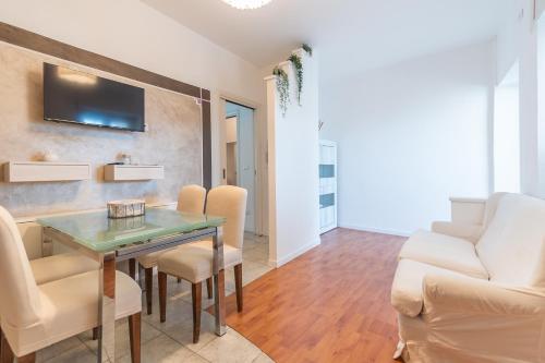  La CORTE di GIO´ 2 in Nave