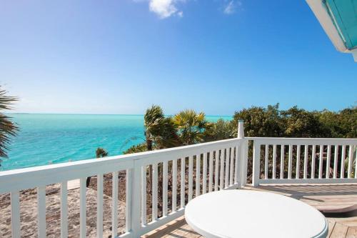 OceanBliss: Exuma, Waterfront sleeps 8