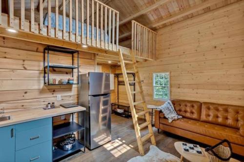 Lofted Kabin - Pavo