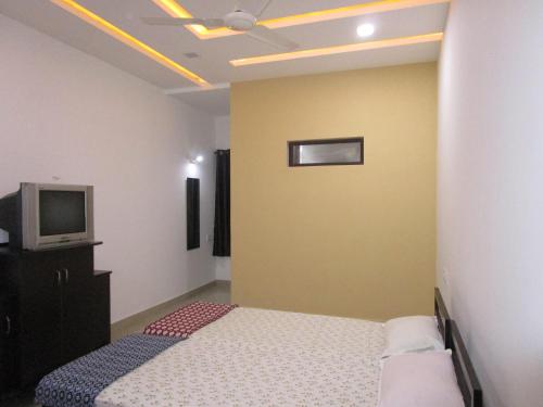 B&B Kolhāpur - Karkare Holiday Home - Bed and Breakfast Kolhāpur