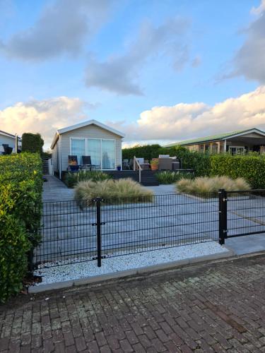 Chalet Veluwemeerzicht Elburg in Biddinghuizen