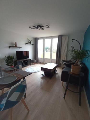 Chambre privée 1 dans un appartement - Pessac - Pension de famille - Pessac