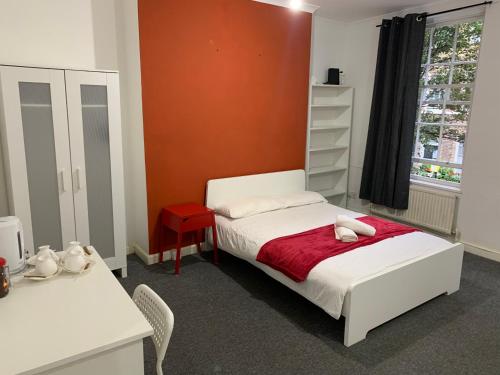 WARREN STREET GUEST HOUSE chambre d'hôte Euston Square Underground Station