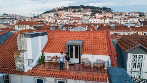 The Downtown Terrace - Fabulous Views, Romantic Penthouse, 6th-floor no lift, Lissabon
